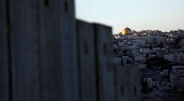 «Israel» Considering Taking Control of Palestinian Areas in East Al-Quds